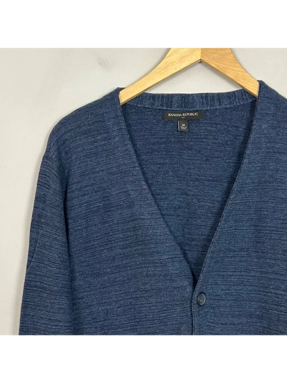 Banana Republic Blue Button Front Cardigan Sweater V-neck Fall Size Medium Men's